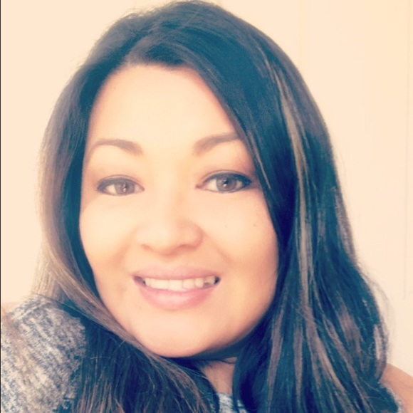 Meet your Posher, Charmaine - Picture 1 of 1