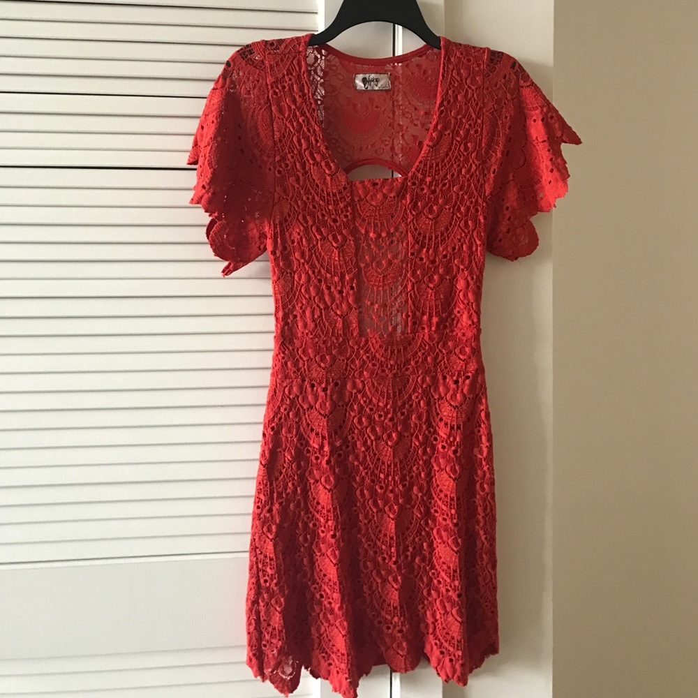 Size small, vintage laced dress w/ floral cutouts.