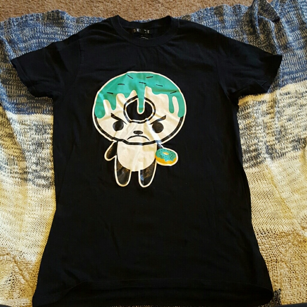 Donut head shirt.