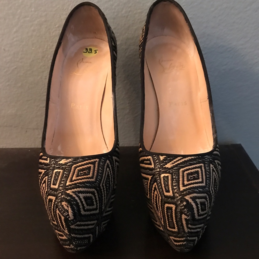 Louboutin Daff - siE 38.5 - worn 3x - SOLD