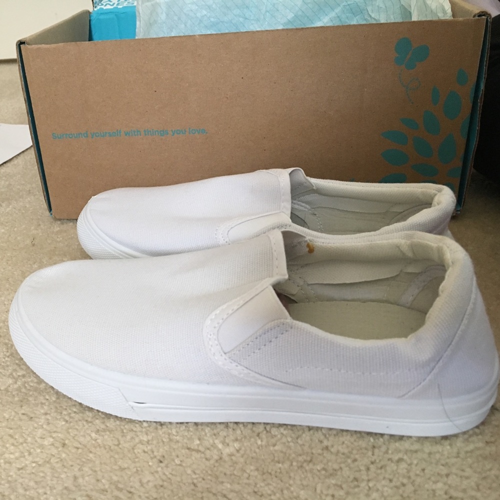 New White Canvas Shoes