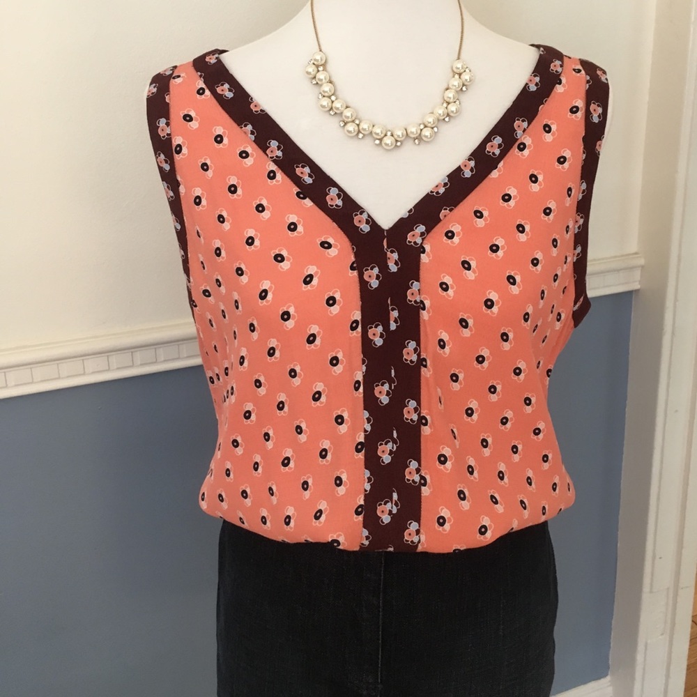 LOFT v-neck causal/work too. Size MP