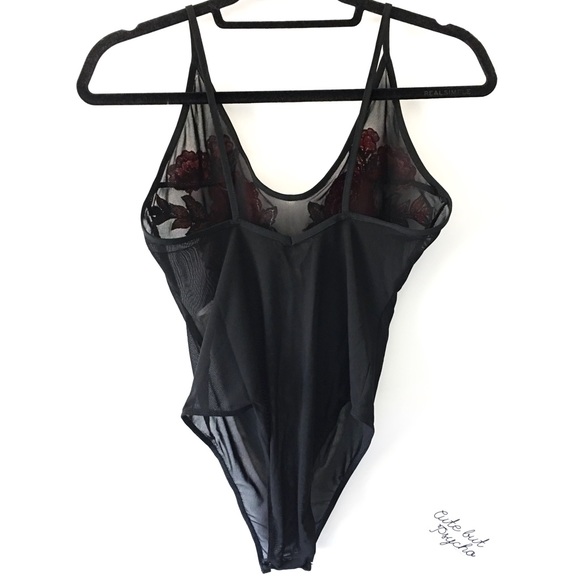 New rose patch mesh vneck bodysuit - Picture 2 of 7
