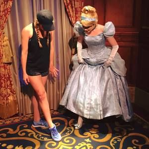 Meet your Posher, Victoria