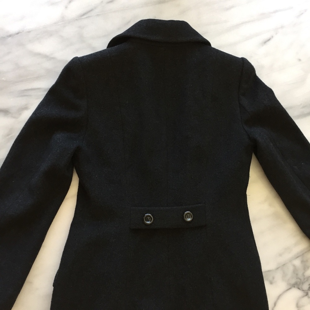 Coat - Picture 3 of 4