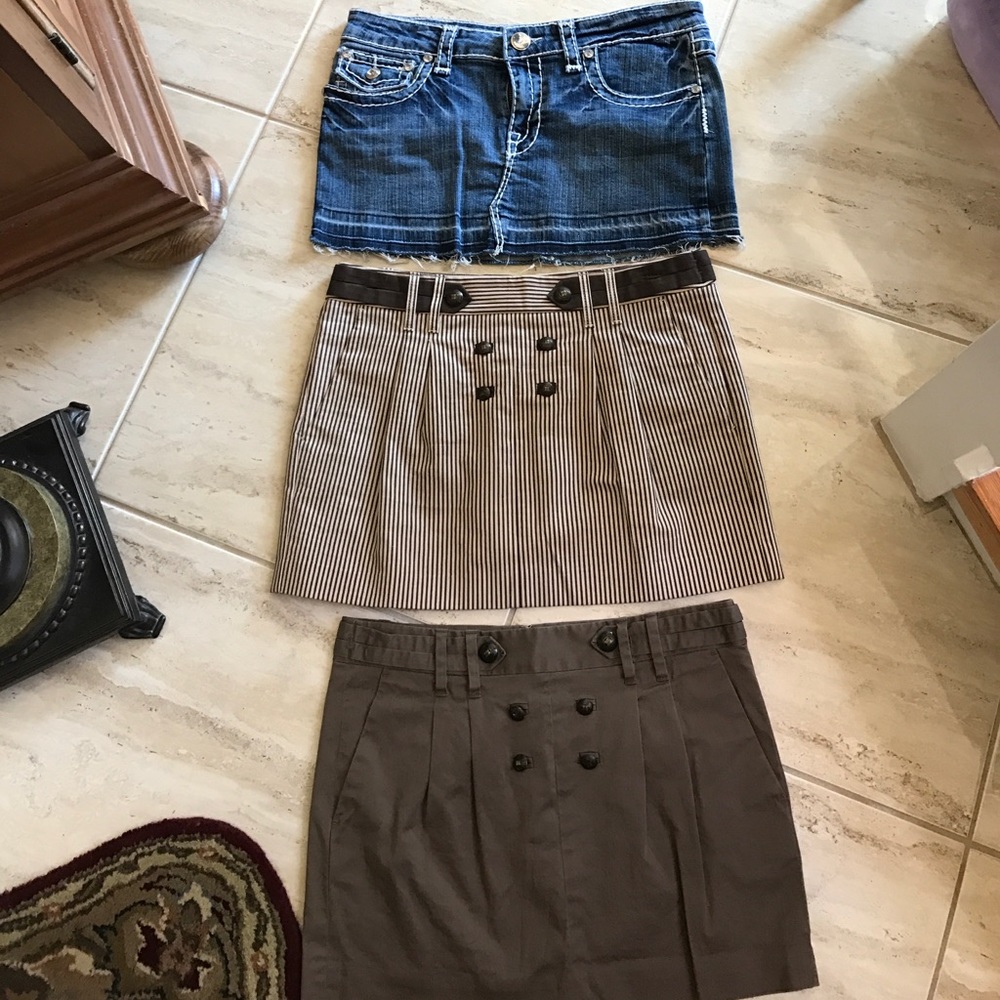 3 Adorable skirts in perfect condition. Size 4