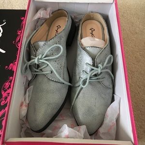 Elegant Gray Loafer Mules