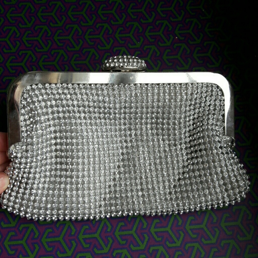 BLING Silver all rhinestone evening clutch NYE