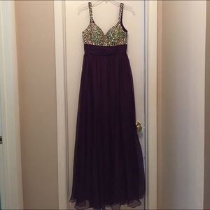 Dave & Johnny prom dress