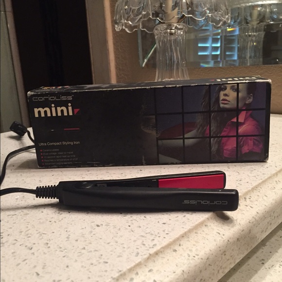 ultra compact styling Other - Traveling Mini hot iron