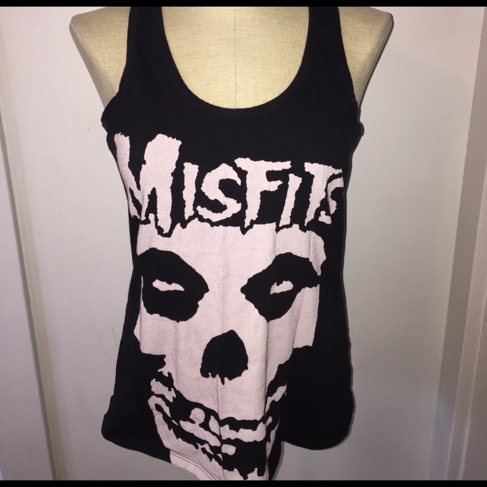 Misfits tank