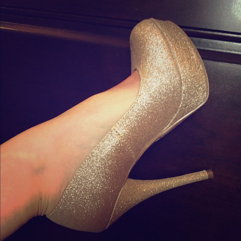 Gold platforms - size 7