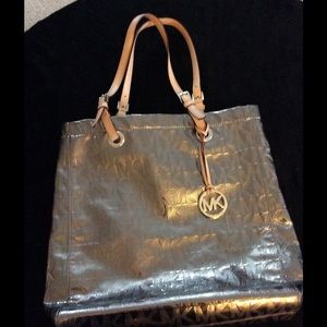 MK Tote