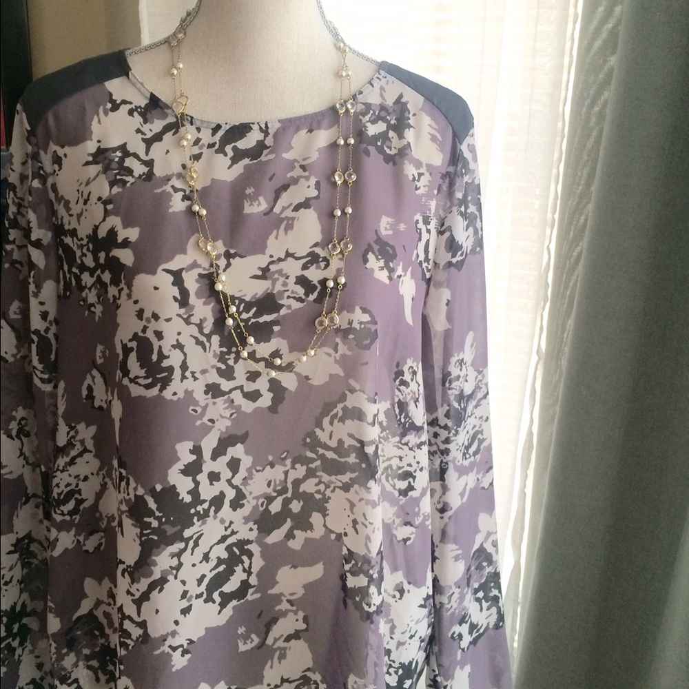 Comfortable long sleeve blouse