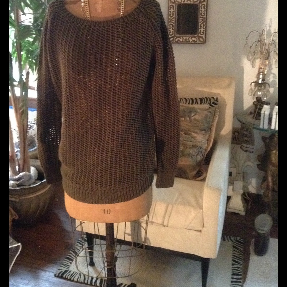 DKNY HAND LOOMED SWEATER