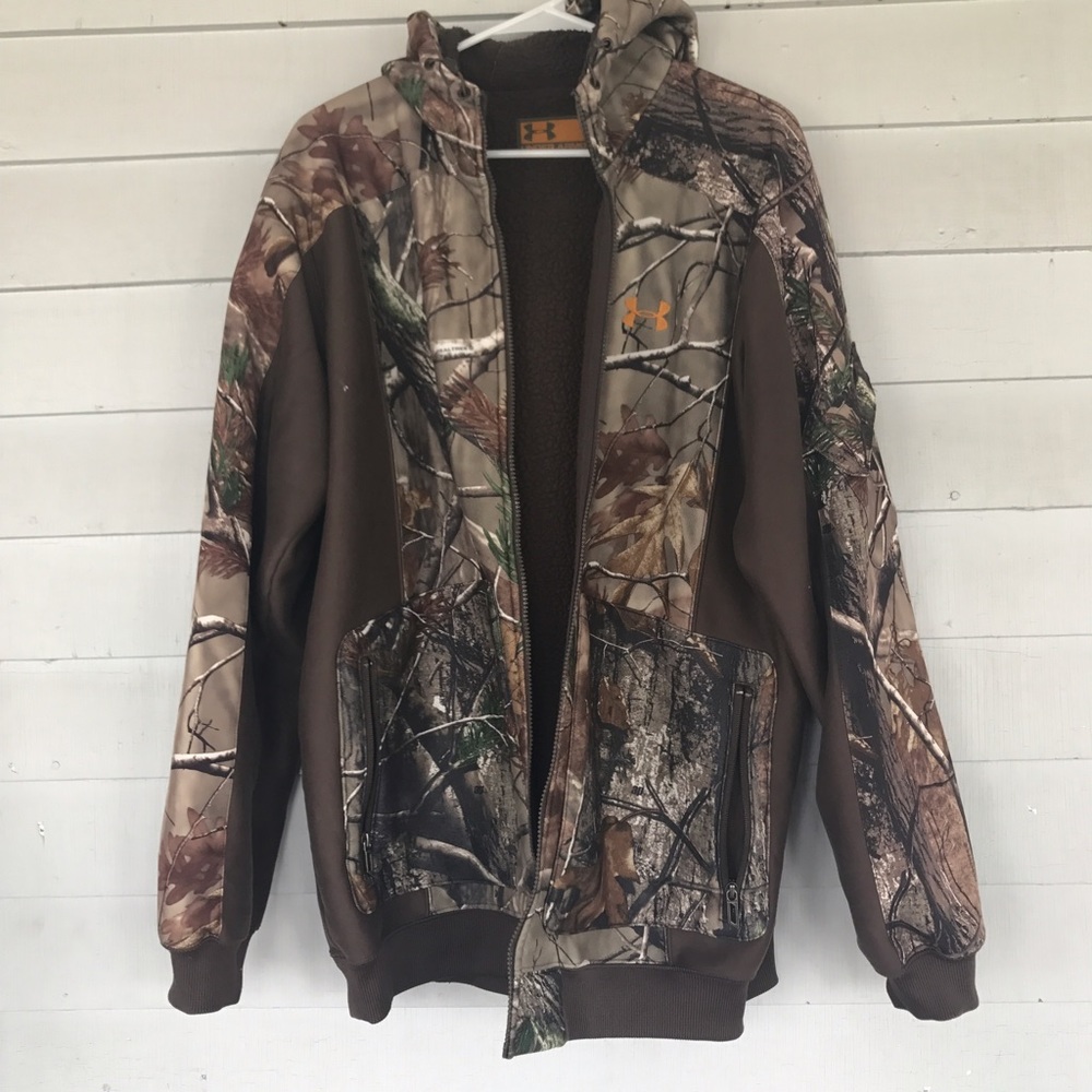Camo Under Armour coat, fleece inside