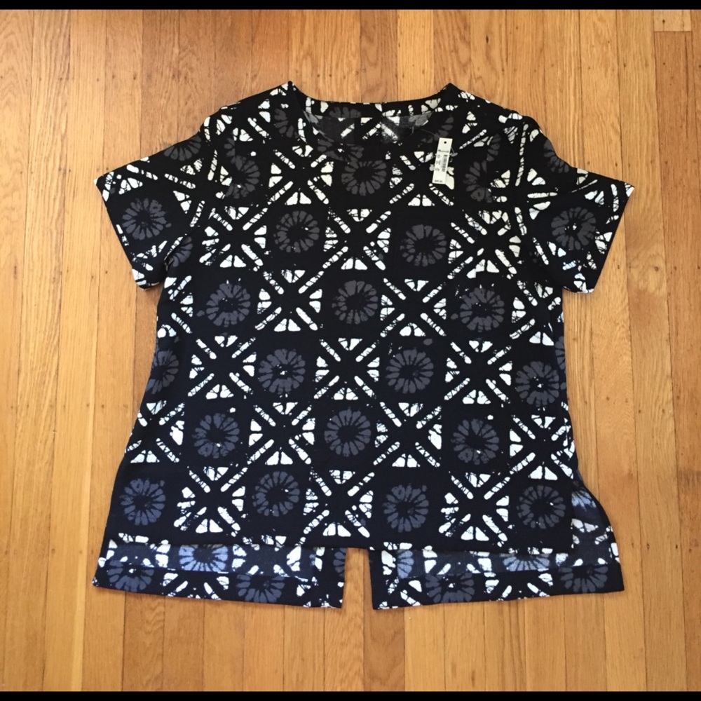 NWT Madewell button back dressy top