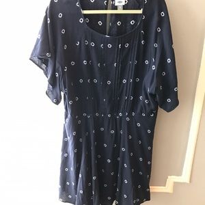 Old Navy Elastic Waist Dress w/ flutter sleeves