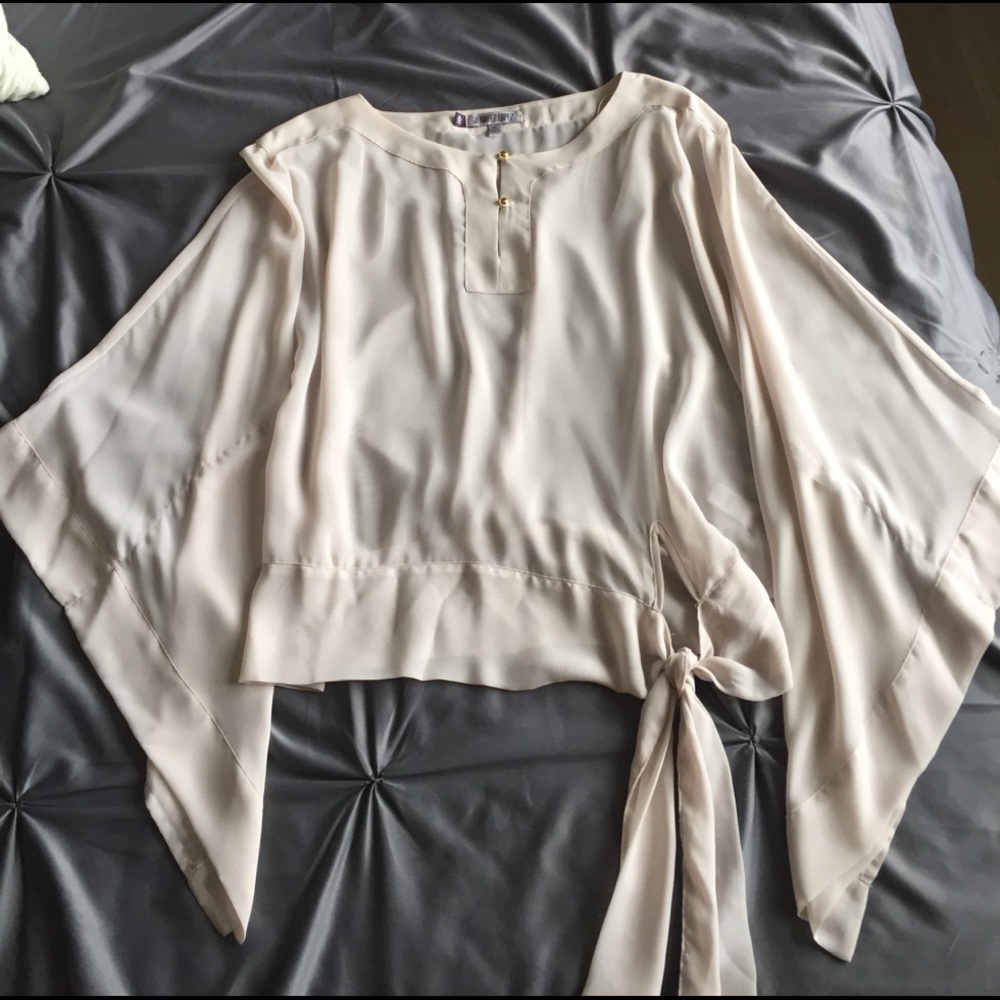 Jennifer Lopez blouse