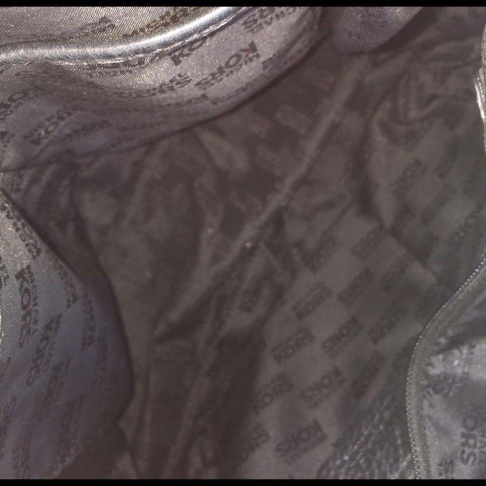 MK rare Michael Kors black leather purse metal EUC - Picture 8 of 8