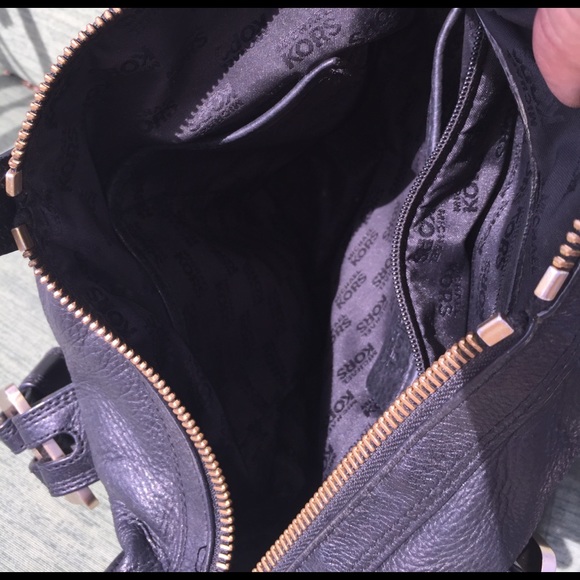 MK rare Michael Kors black leather purse metal EUC - Picture 4 of 8