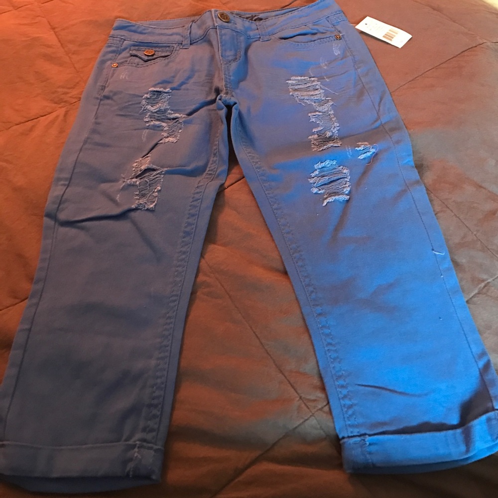 NWT Blue Jean Capris