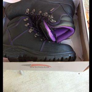 Women's steel toe, nonslip, working boots
