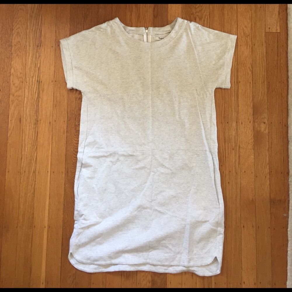 Madewell t shirt dress with zipper back.