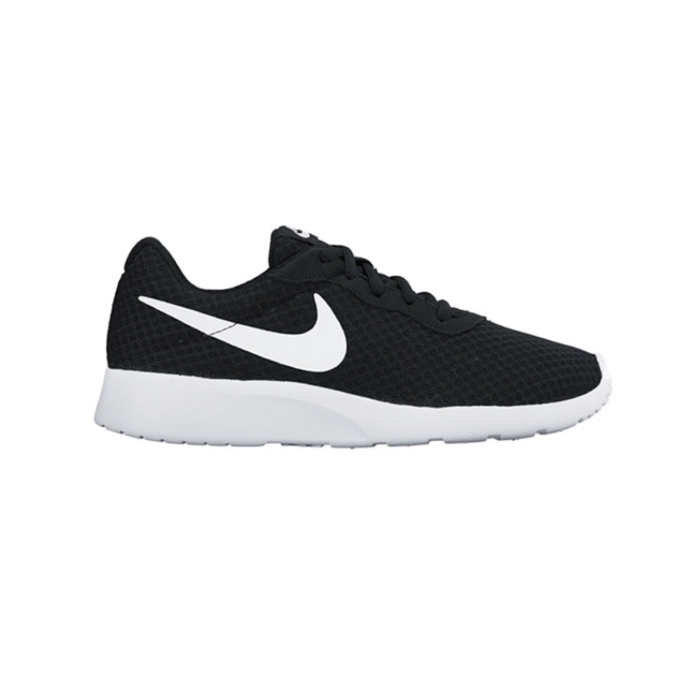Nike DRS Tanjun Running Sneakers