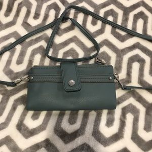 Relic Vicky Convertible Checkbook Wallet