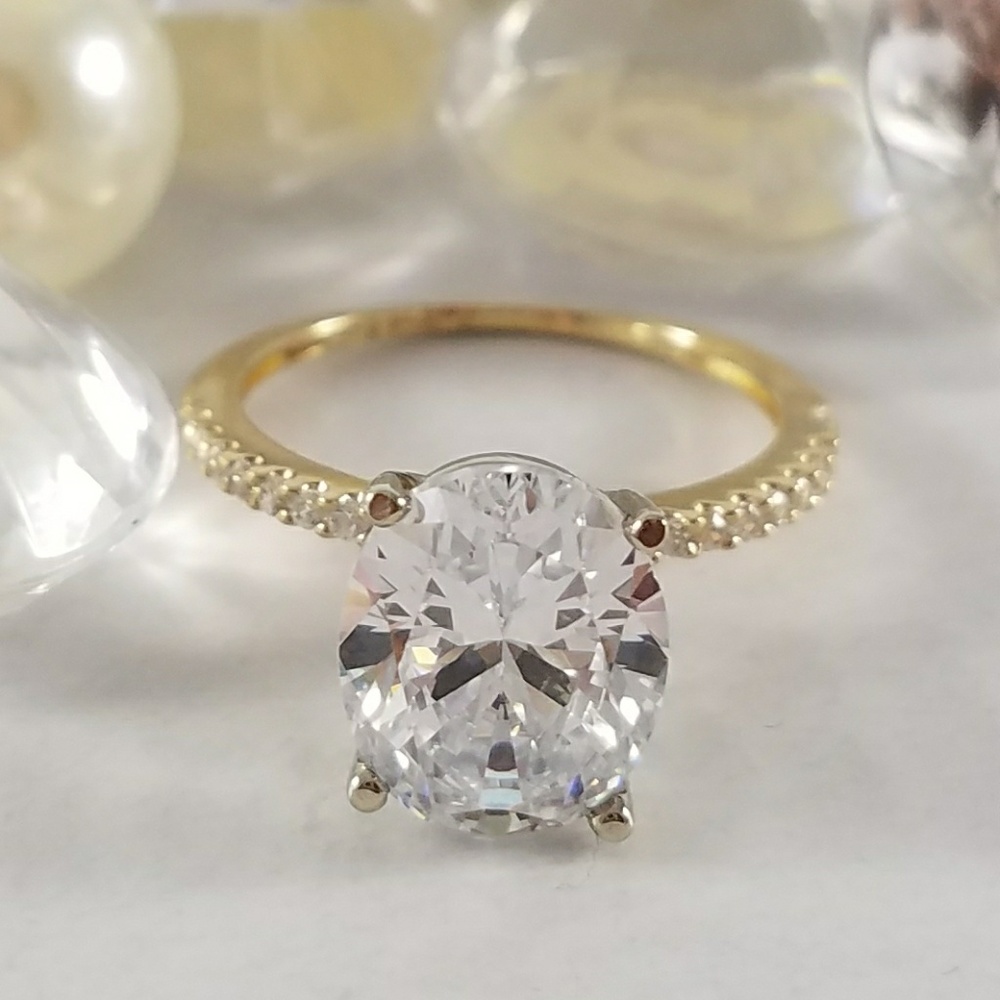 4ct Oval 14k Solid Gold Engagement Ring - Picture 4 of 9
