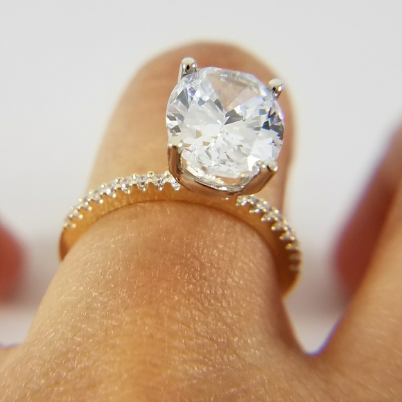 4ct Oval 14k Solid Gold Engagement Ring - Picture 7 of 9