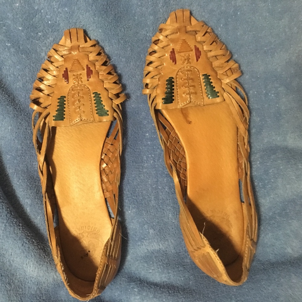 Lucky Brand tribal/western flats