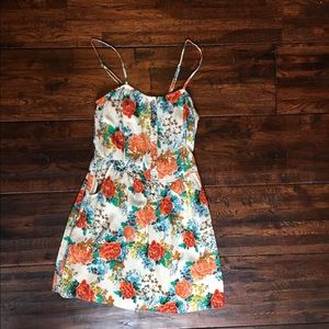 Poetry floral pattern spring dress size small