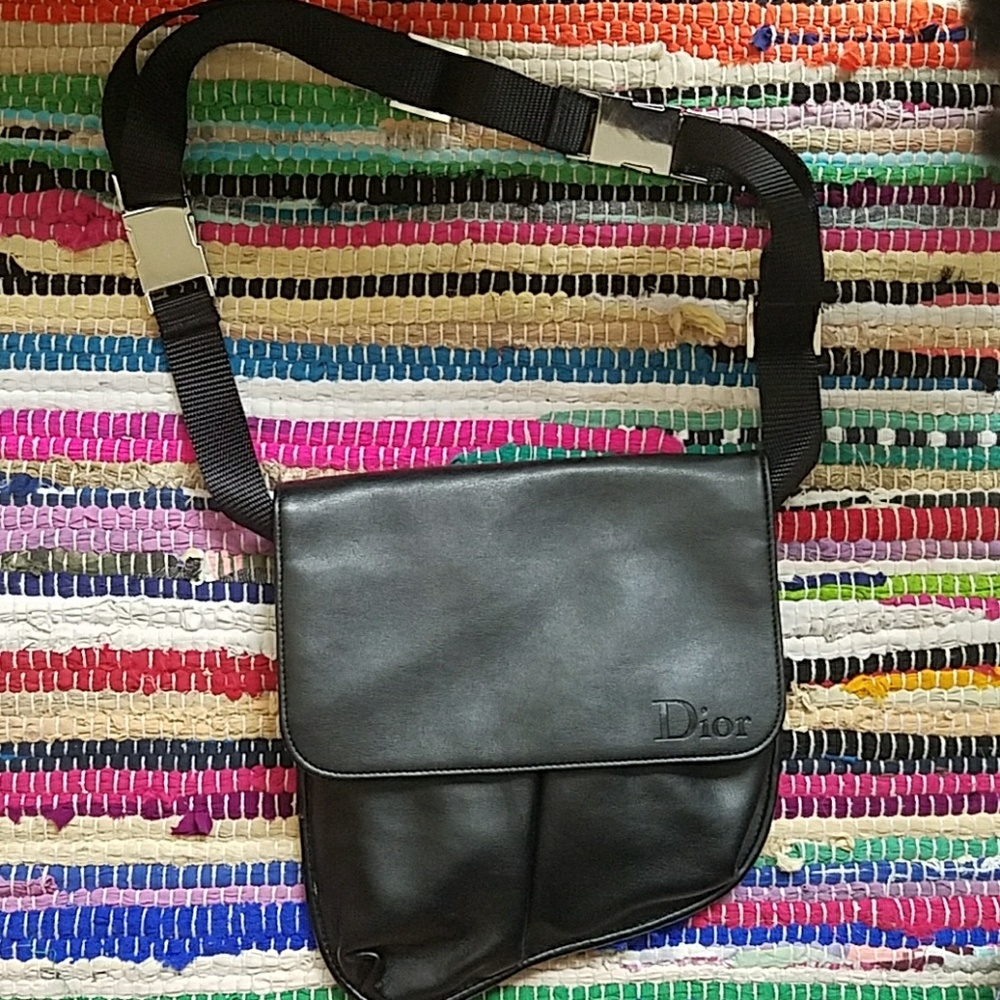 Dior makeup brush bag