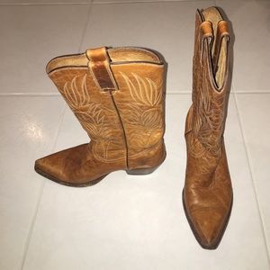 Brown Steve Madden cowboy boots