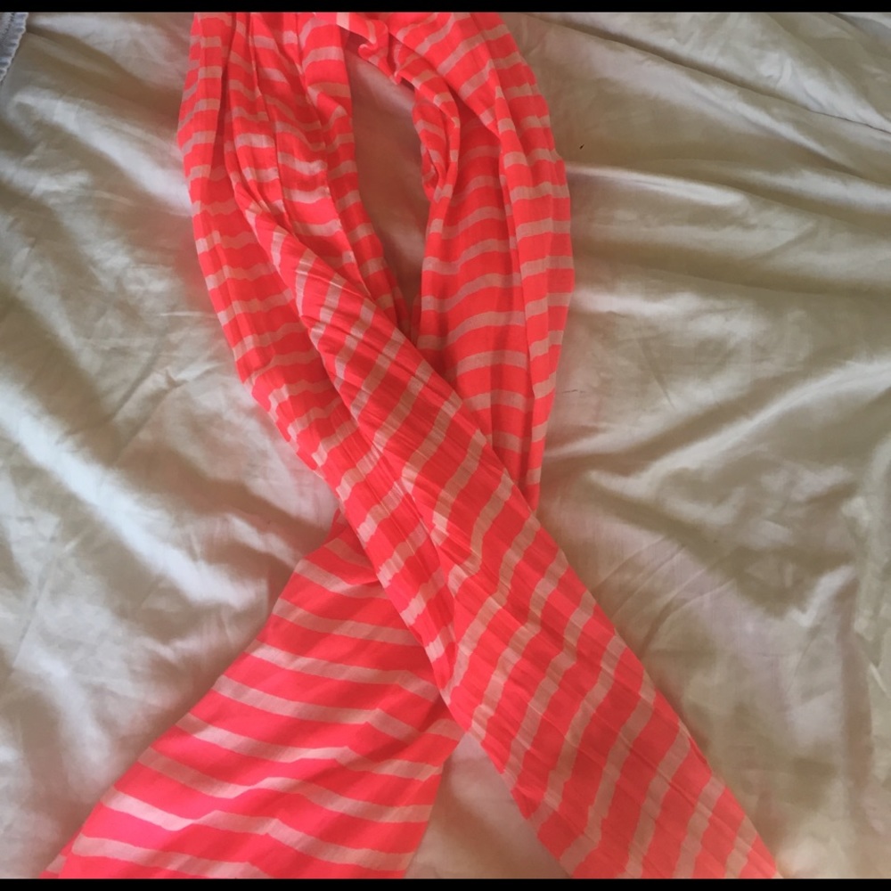 Neon scarf