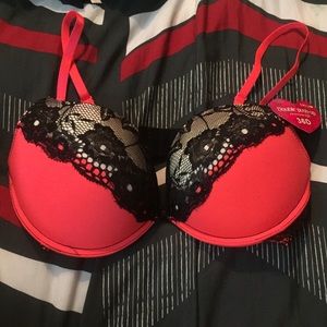 Tarea Rue 21 36D bra