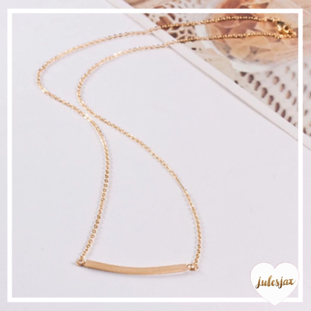 18k gold pltd. stainless steel curved bar necklace - Picture 1 of 4
