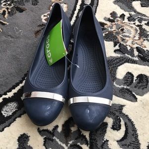 Croc Waterproof Flats w/ metallic bar