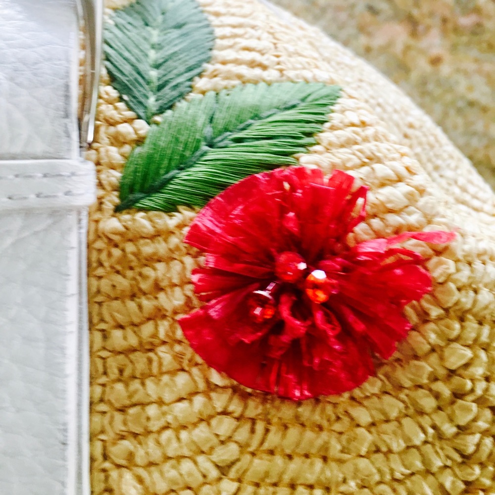 🌺Limited Edition Christian Dior Flower Bag🌺