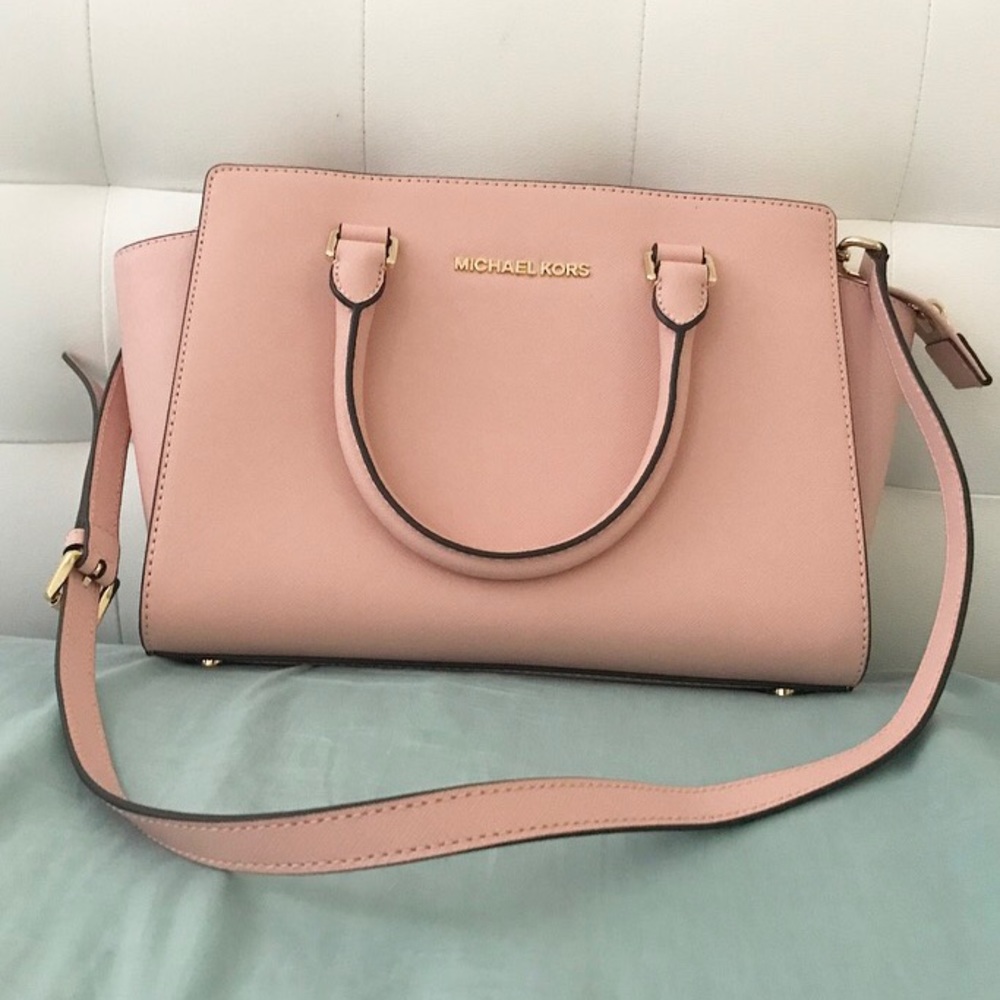 Michael Kors Selma Handbag