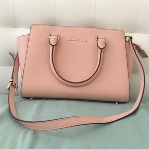 Michael Kors Selma Handbag