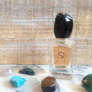 SÌ Perfume- RESERVED FOR @pesennefelder