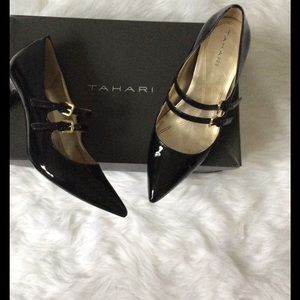Kitten heel Elie Tahari pumps