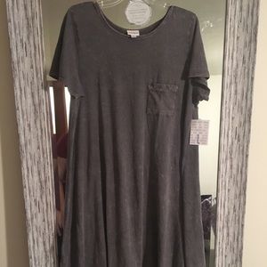 NWT Lularoe large grey Carly