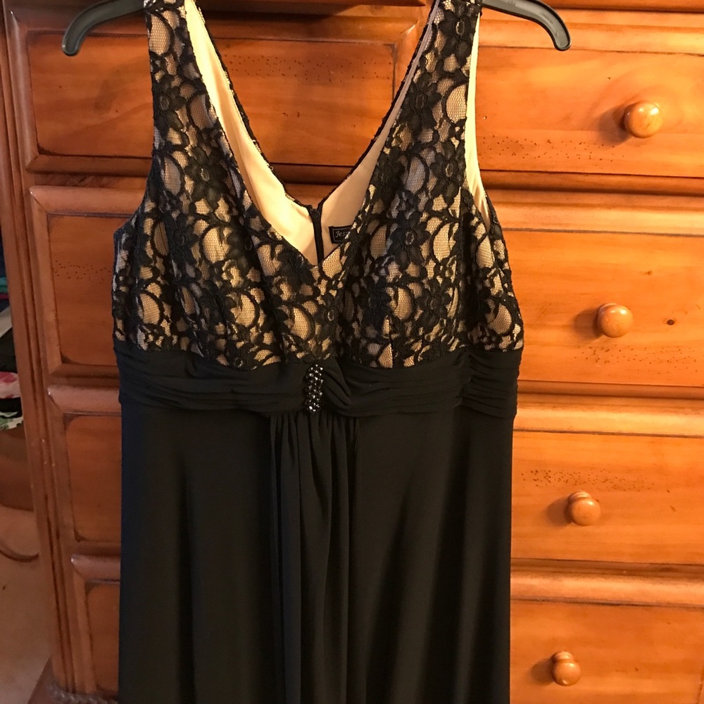 Semi formal dress