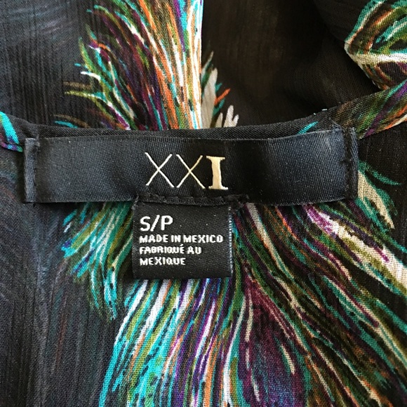 Forever 21 black sheer vest With feathers - Picture 4 of 4