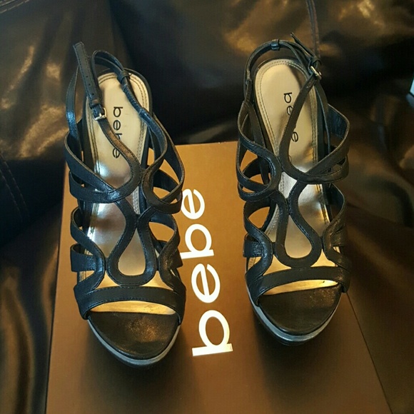 Shoes - Picture 2 of 4