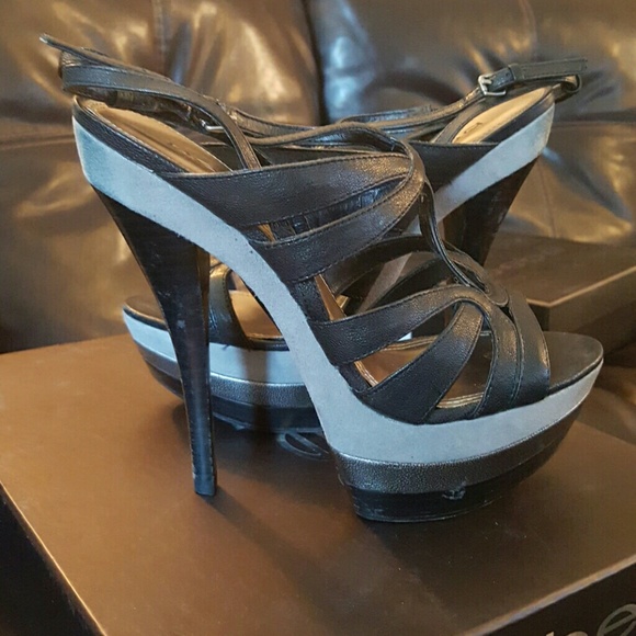 Shoes - Picture 4 of 4
